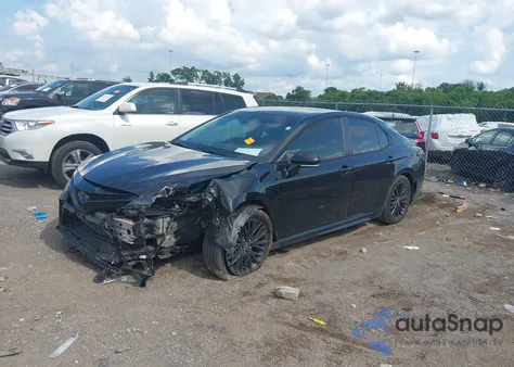 2022 Toyota Camry Nightshade Edition Hybrid from USA, damaged, VIN 4T1G31AK2NU032374